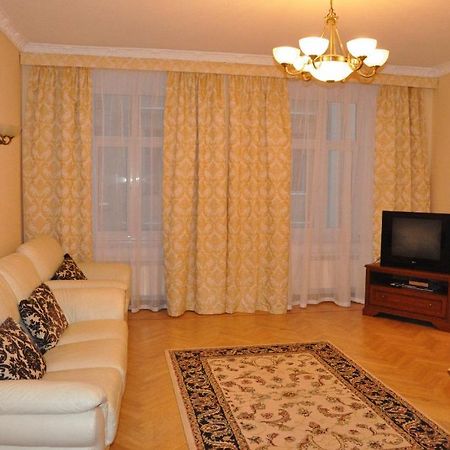 Old Town Apartments Lviv Ngoại thất bức ảnh