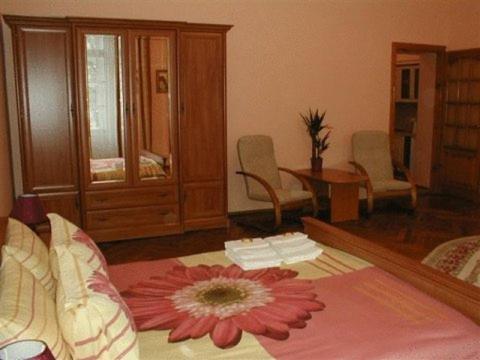 Old Town Apartments Lviv Ngoại thất bức ảnh